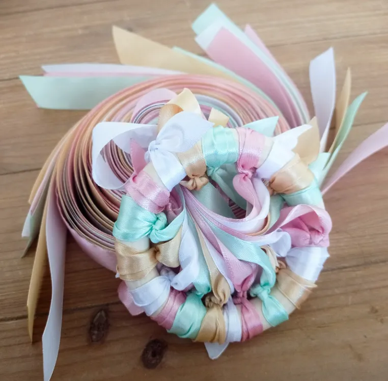 rubans-pour-jeu-du-ruban-mariage